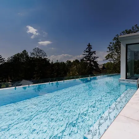 Bauhaus Wellness Fsz. 1 Lägenhet